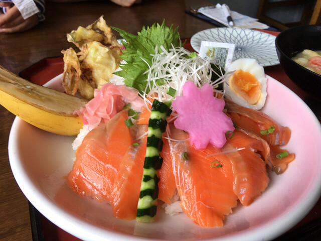ごはん処はる - 駒ケ嶺（海鮮）の写真