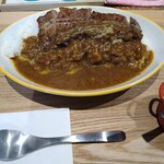 ステーキ＆カレー 六軒ロール - ジャンクステーキカレー