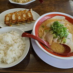 第一旭 - みそラーメン餃子セット