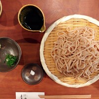 自家製粉石臼挽きうどん 青空blue 本店 - 自家製粉粗挽きざるうどん