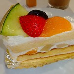 パティスリー アン ジャルダン - フルーツショート