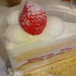 パティスリー アン ジャルダン - ショートケーキ