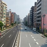 Wakura - 歩道橋からの外観