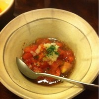 ざくろ 銀座店 - トマトサラダ