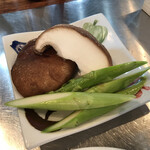 正泰苑 - 202008  椎茸とアスパラ