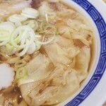 恵比寿 - ワンタン麺　890円    ワンタンが沢山！