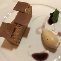 レストランひらまつ 博多 - 