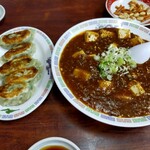 餃子本館 溝の口 中華料理 食べログ 餃子本館 溝の口 中華料理 食べログ