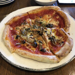 薪窯Pizza＆燻製バル ケムファー - 