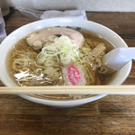青竹手打ラーメン 日向屋 - らーめん大盛り、650円＋120円。