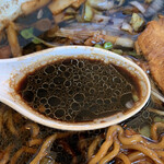 櫻井ラーメン - 黒いスープ