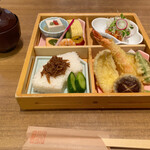 ハル ヤマシタ 大阪梅田 - 