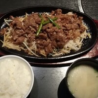博多みやちく - スタミナ焼ランチ、宮崎牛250g 博多みやちく - スタミナ焼ランチ、宮崎牛250g