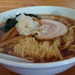 いのまる - にんにくしょうゆラーメン 600円 + 麺の大盛(+160g) 150円