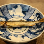 柳家 - 2012.6 5品目、天然鮎の丸干しが焼けてきました