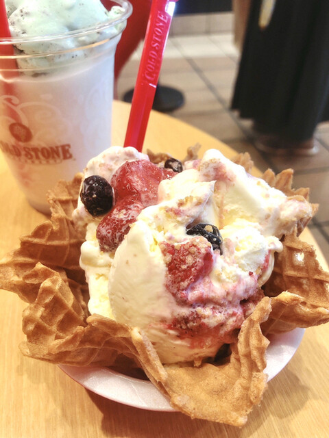 コールド ストーン クリーマリー 佐野プレミアム アウトレット店 Cold Stone Creamery 佐野市 アイスクリーム 食べログ