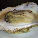 水沼さざえ店 - 焼牡蠣