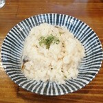 串焼き 巴 - サービスでいただいた松茸ご飯