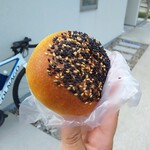 菜虫化蝶 - こしあんパン こちらも生地はブリオッシュ