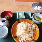 秋田須川温泉　栗駒山荘 - 稲庭うどん