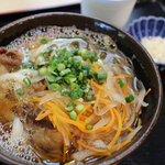 Chuunan Sanchoku Ichi Shokudou - 肉うどん500円