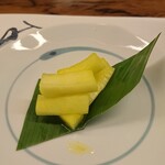 ステーキ家シーエスグリル - 2008大根のターメリック漬け