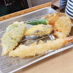 Tempura Fuji - 天ぷら定食ピーマン食べちゃいました