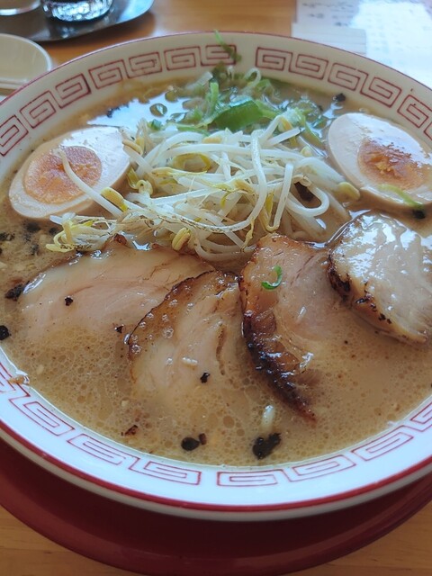 河童の雫 カッパノシズク 姶良 ラーメン 食べログ