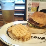 CRUZ BURGERS & CRAFT BEERS - 