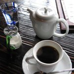 茶房 天井棧敷 - ブレンドコーヒー(ハイロースト)