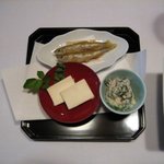 亀の井別荘 - 先附(ワカサギフライ＆レアチーズ＆白和え)