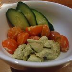 グラシア - トマトとアボカドサラダ