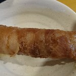 唐揚げ みたけ - 肉巻きおにぎり棒アップ