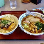 山田うどん - 日替わりセット　味噌かつ丼セット(醤油ラーメン)