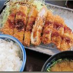Tonkatsu Hirayoshi - ロースかつ定食