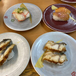 活魚回転すし バリュー - 2020年8月13日  うなぎx2・赤貝・くじら