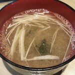 鮨智 - 味噌汁
