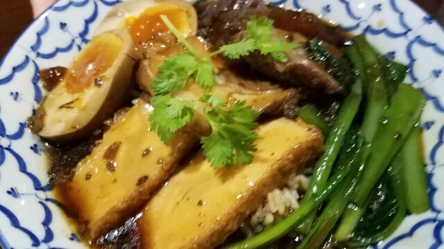 チャイヤプーム 明治神宮前 タイ料理 食べログ チャイヤプーム 明治神宮前 タイ料理 食べログ