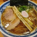 モモジロウショウテン - 醤油ラーメン　800円