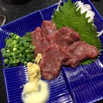 三酉屋 - 馬刺し