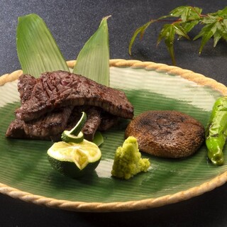 Irori Chaya Hanareya Suisui - 牛ステーキ皿盛り