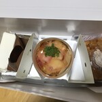 パティシエ エス コヤマ - 4個入ってます