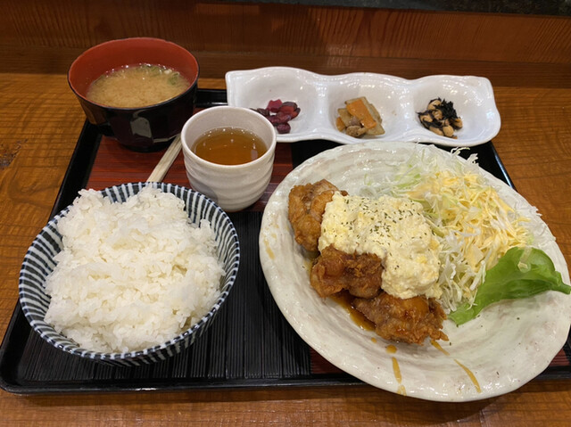 おなじみ食堂 - 元町（阪神）/食堂 | 食べログ
