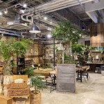 グランド ダイア - お隣りのお店