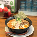 ラーメン 雷豚 - 