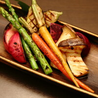 【季節の焼き野菜盛り合わせ】