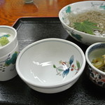 水そば　そのまま頂く時の器