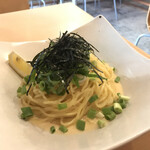 Kafe Ro-Rie - うにクリームの和風パスタ