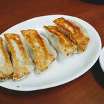 らーめん八 - 餃子