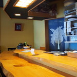 寿司・割烹 かぶら - 店内（カウンター席）